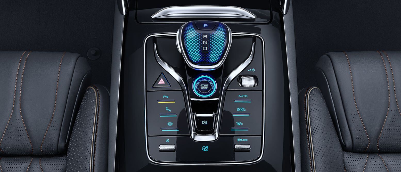 BYD Tang intérieur